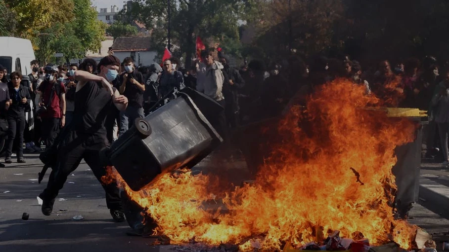 Fransadaki Lise Protestoları Belçikaya Sıçradı 625 Kişi Gözaltında